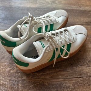 Adidas Classic White and Green Shoes